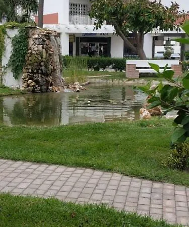 Salomar 2000 Apartment